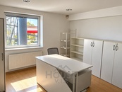 Pronájem kanceláře 15 m2, Světice u Prahy., cena 5500 CZK / objekt / měsíc, nabízí 