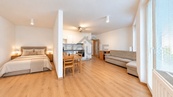 Prodej bytu 1+kk, 46,7 m2 + terasa 7,4 m2, sklep a parkovací stání - Vestec, ulice U Hrubých, cena 7450000 CZK / objekt, nabízí 