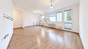 Prodej bytu 3+kk, 73 m2 s lodžií - Praha 9, Střížkov, ulice Cvikovská, cena 9700000 CZK / objekt, nabízí House ViP, s.r.o.