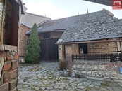 Prodej, Pozemek pro stavbu RD, bytů, Charváty