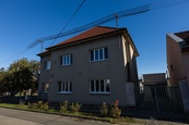 Prodej bytového domu, 5 bytových jednotek, výměra pozemku 1171 m2, Ivanovice na Hané, cena 11900000 CZK / objekt, nabízí 