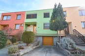 Prodej rodinného domu 5+kk ( 219 m2) s garáží a bazénem, Blučina