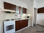 Pronájem bytu 1+1( 38 m2), ul. Purkyňova, Nové Město na Moravě, cena 8000 CZK / objekt / měsíc, nabízí 