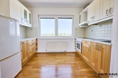 Prodej bytu 2+kk ( 55,32 m2) s balkonem, ul. Axmanova, Brno