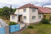 Prodej rodinného domu 4+1 Stavěšice - k rekonstrukci 