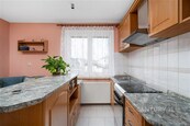Prostorný rodinný dům v srdci Slavkova s pěkným dvorkem a garáží