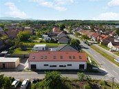 Bytová jednotka 4+kk se zahradou a garáží, Nová Ves u Pohořelic