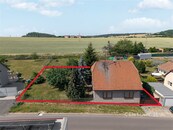 Prodej stavebního pozemku se stávajícím domem v Babicích u Rosic, 724m2