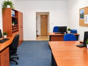 Prostorné kanceláře / sídlo firmy (85 m2) s terasou a parkováním - Brno, Vančurova (volné od konce listopadu), cena 25000 CZK / objekt / měsíc, nabízí CENTURY 21 Bonus Brno