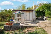 Prodej chaty se zahradou 1774 m2, Dolní Kounice
