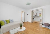 Hledáte klidné bydlení v Brně s vlastním kouskem zahrady? Světlý byt 2+1 s balkonem na ul. Dvorského, cena 6850000 CZK / objekt, nabízí 