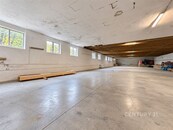 Prodej komerčního areálu v Humpolci - sklad 1 400 m2 a ubytovací zařízení cca 300 m2, blízko D1 , pozemek 5260 m2, cena 28000000 CZK / objekt, nabízí CENTURY 21 Bonus Brno