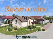 Prodej RD s krásnou zahradou v klidné části Bohutic, cena 7190000 CZK / objekt, nabízí