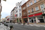 Cihlový dům v centru Teplic s prodejnou a bytovou jednotkou., cena 11500000 CZK / objekt, nabízí 