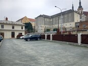 Parkovací místo, cena 1500 CZK / objekt / měsíc, nabízí 