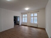 Pronájem bytu 1+1 v centru Olomouce, cena 9000 CZK / objekt / měsíc, nabízí 
