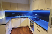 Pronájem, Byt 4+1, Praha 5, cena 45000 CZK / objekt / měsíc, nabízí