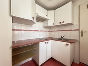 Pronájem, Byt 1+kk, Šlapanice, cena 11500 CZK / objekt / měsíc, nabízí QARA s.r.o.