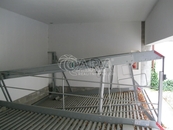 Pronájem, Garáž, garážové stání, Praha 10, cena 2700 CZK / objekt / měsíc, nabízí QARA s.r.o.