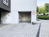 Prodej, Garáž, garážové stání, Praha 2, cena 2600000 CZK / objekt, nabízí QARA s.r.o.