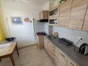 Pronájem zařízeného bytu 2+1+L v centru Teplic, Alejní, minimálně na 2 týdny, cena 1 CZK / objekt / měsíc, nabízí 