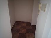 Pronájem 1+1 po renovaci, ul. Štúrova, Teplice, cena 11000 CZK / objekt / měsíc, nabízí 