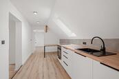 PRONÁJEM PROSTORNÉHO BYTU 3+1, 94 m² HRABENOV, cena 15000 CZK / objekt / měsíc, nabízí 