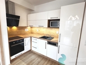 Pronájem, Byt 2+kk, České Budějovice, cena 16500 CZK / objekt / měsíc, nabízí REALDOMUS