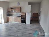 Pronájem, Byt 2+kk, Kaplice, cena 14000 CZK / objekt / měsíc, nabízí REALDOMUS
