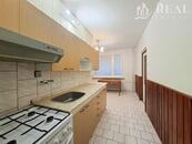 Pronájem byt 2+1, 62 m 2, OV, ul. 17 listopadu, Chomutov., cena 12000 CZK / objekt / měsíc, nabízí