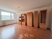 Pronájem byt 2+1, 62 m 2, OV, ul. Holešická, Chomutov., cena 10900 CZK / objekt / měsíc, nabízí Realinvest-rk.cz