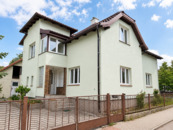 Prostorný byt 3+1 se zahradou v rodinném domě, cena 17500 CZK / objekt / měsíc, nabízí 
