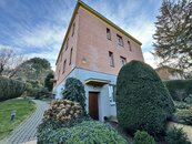 Pronájem bytu 2+kk s parkováním a předzahrádkou - Zlín, cena 14500 CZK / objekt / měsíc, nabízí Good move