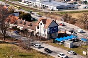 Komerční nemovitost se stavebním povolením - pozemek 418 m2, Želechovice nad Dřevnicí, cena 6490000 CZK / objekt, nabízí 