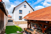Prostorný rodinný dům 214 m2 na pozemku 1 462 m2 v klidné části Petrůvky, cena 9890000 CZK / objekt, nabízí Good move