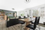 Prodej moderně zrekonstruovaného bytu 3+1 (79 m2) s balkonem a velkým sklepem, Zlín - Louky, cena 6450000 CZK / objekt, nabízí 