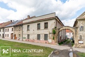 Prodej rodinného domu 460 m2 v centru Smečna, cena 8490000 CZK / objekt, nabízí NISA CENTRUM reality