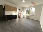Pronájem bytu 2kk 36m2, cena 11900 CZK / objekt / měsíc, nabízí 