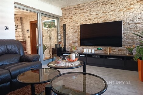 foto04_11484373_112df8.jpg