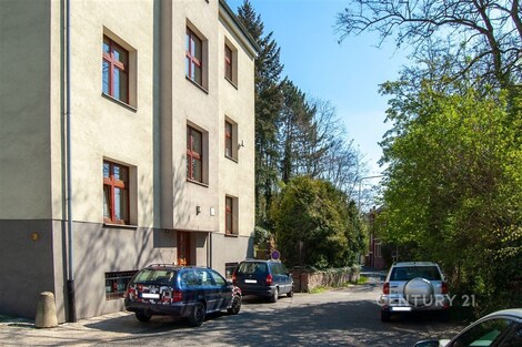 foto04_11557000_kvers.jpg