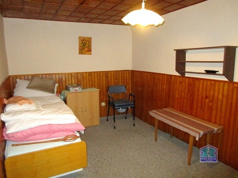 foto05_11475704_8kt8u.jpg