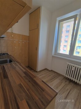 foto04_11503367_ftip8.jpg