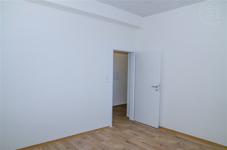 foto04_11213051_1bovn0.jpg