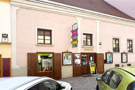 foto04_11329791_qrsrc.jpg