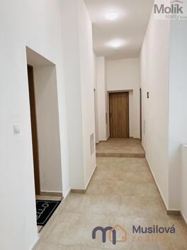 foto02_11487664_qhaio.jpg