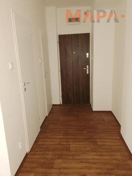 foto02_11469511_lanx8.jpg