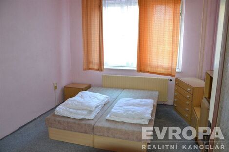 foto02_11381656_svi8.jpg