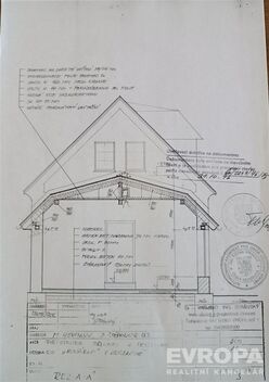 foto02_11381841_10fgt4.jpg