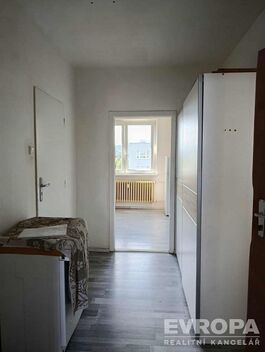foto02_11381935_b2irc.jpg
