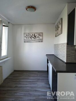 foto02_11381936_1cj7m4.jpg